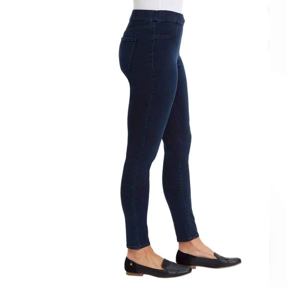 GLORIA VANDERBILT Women's All-Around Slimming Effect Skinny Jeans Size 12 - Picture 2 of 11